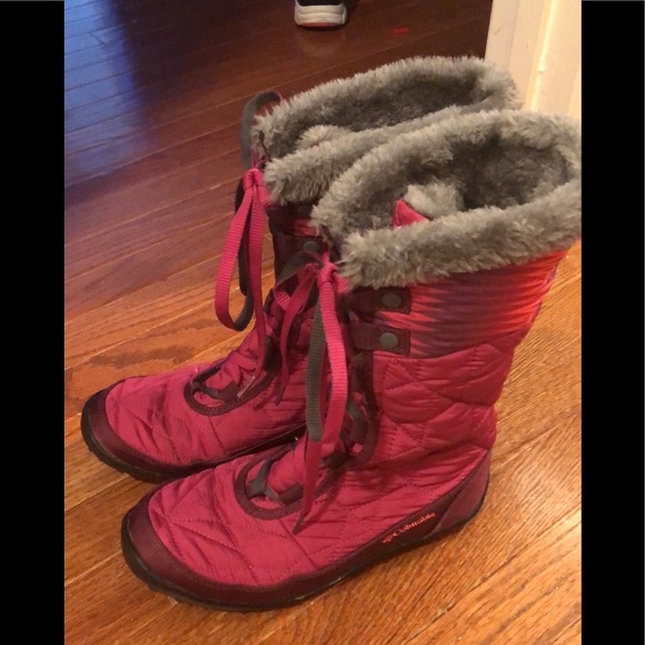 Columbia Other - Yourh Columbia Snow/Winter boots size 5